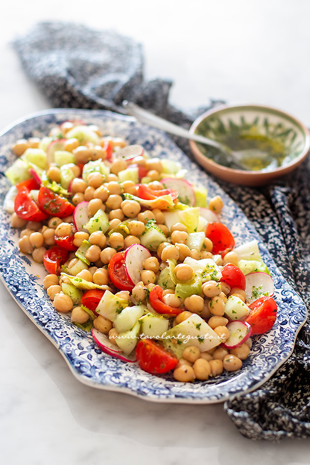 ricetta insalata di ceci