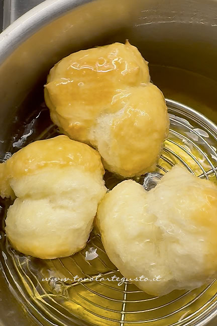 friggere i bignè di san giuseppe