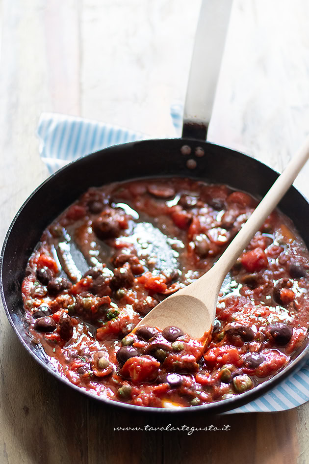 ricetta sugo alla puttanesca