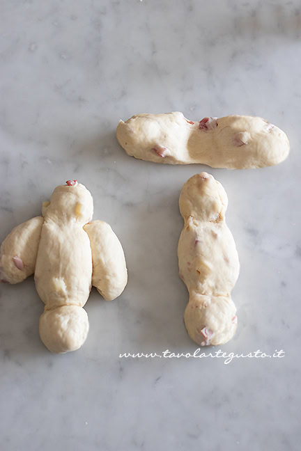 come formare le colombine di pasqua