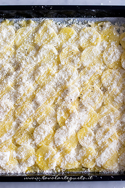 cuocere la schiacciata di patate