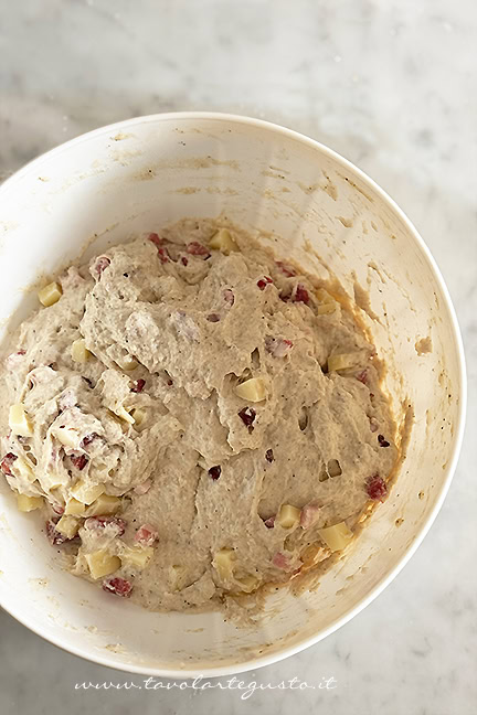impasto casatiello stracciato con ripieno