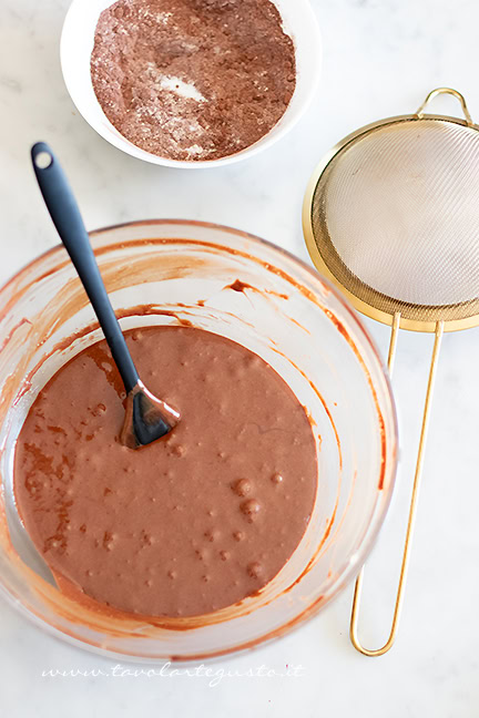 preparazione biscotti tenerini al cioccolato