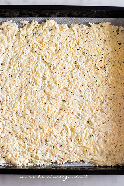 schiacciata di patate in teglia