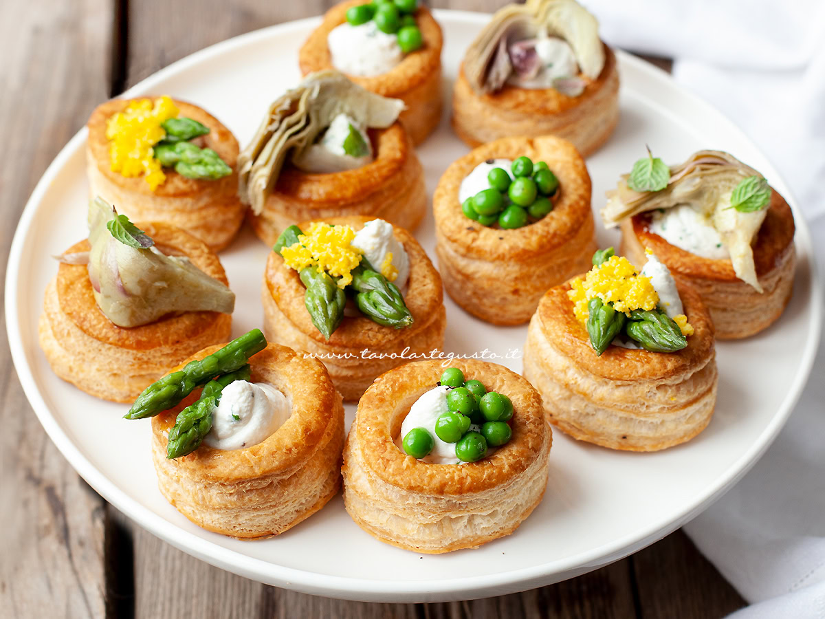 vol-au-vent ripieni di verdure