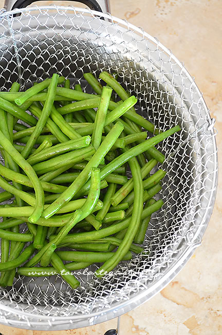 cuocere i fagiolini per le polpette di fagiolini