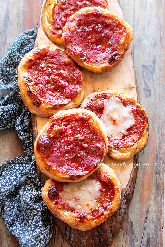 pizzette rosse ricetta