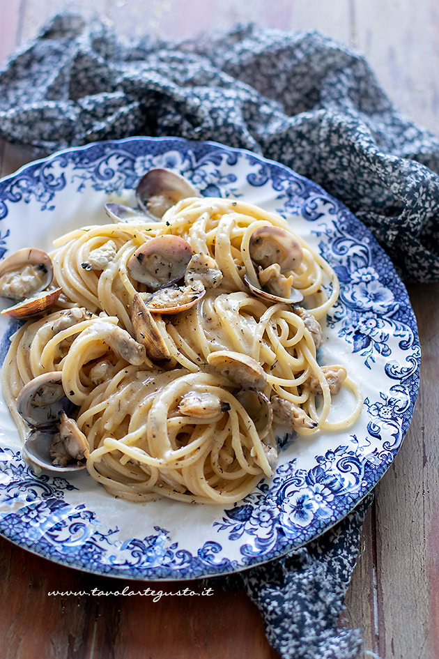 pasta vongole e pecorino ricetta